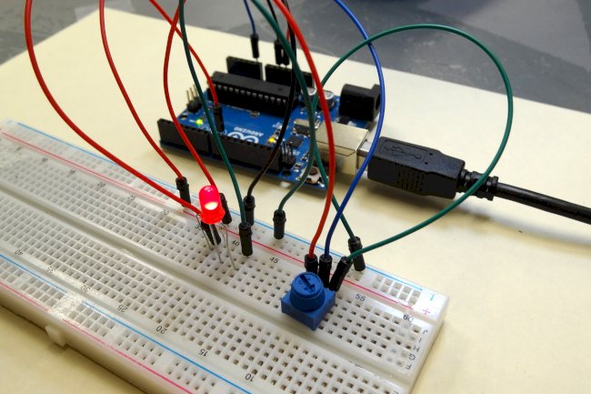 Arduino LESSON 11: Arduino Circuit to Dim LED with Potentiometer